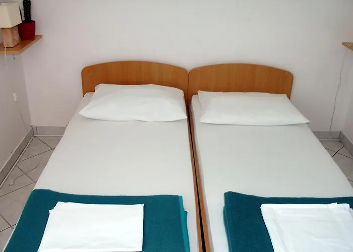 Amfora 호스텔 파자나