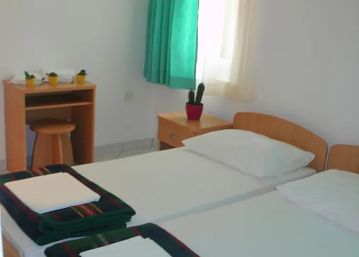 호스텔 Amfora 파자나