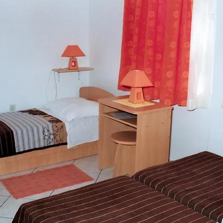 Hostel Amfora