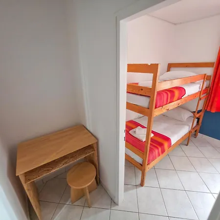 Hostel Amfora *
