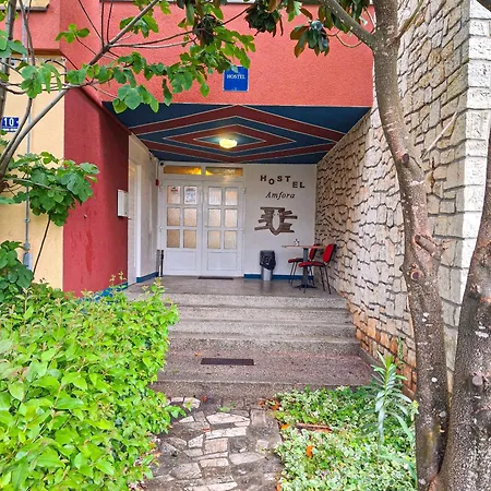 Amfora Hostel