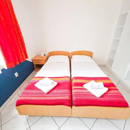 Hostel Amfora *